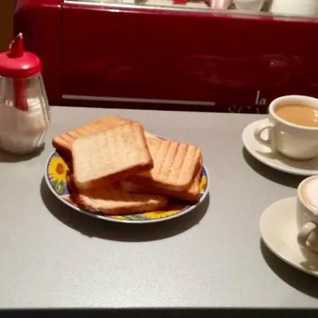 Apartamento S Bed & Breakfast *